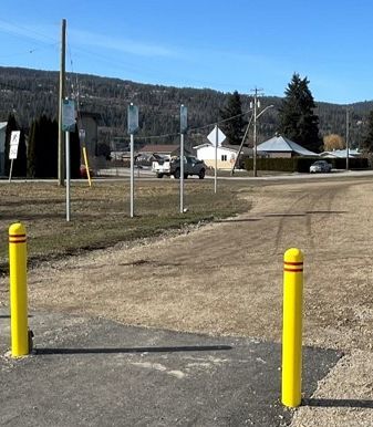 Construction Continues into the Fall on both ends  of the Sicamous-to-Armstrong Rail Trail